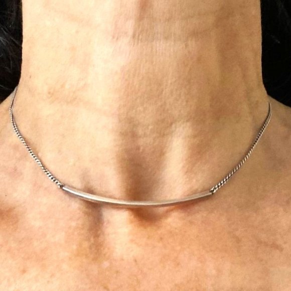 Vintage - and timeless - signed sterling bar necklace - Picture 2 of 4